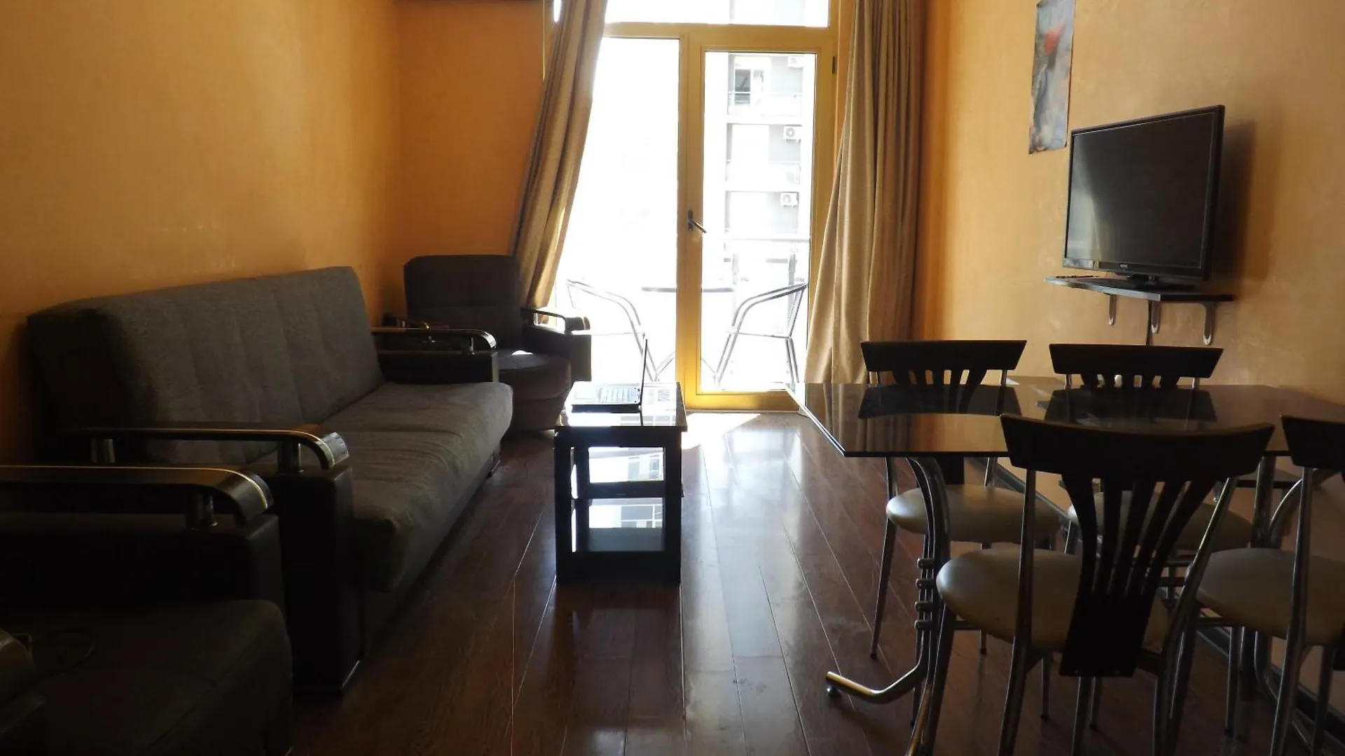 1 Bedroom Apartment In Batumi